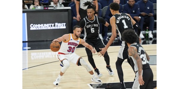 Die Leistung der San Antonio Spurs verbessert sich in dieser Saison langsam